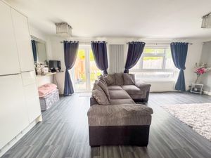 Photo 5- click for photo gallery